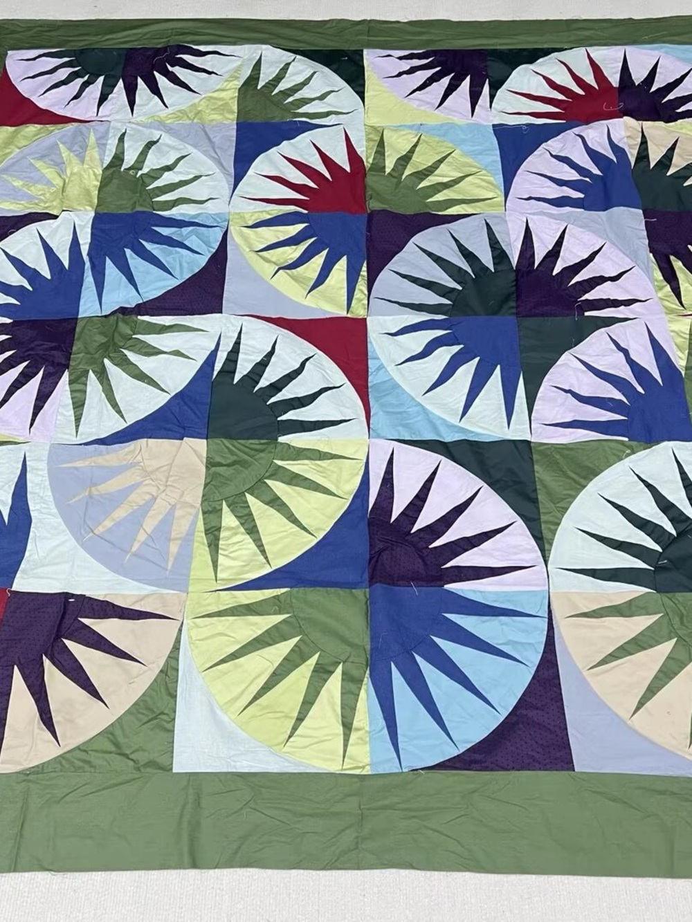 Green New York Dazzling Patchwork Cotton Quilt Top/Topper Machine pieced 86x86”